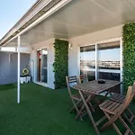 New! The Porto Wine Cellars Penthouse アパート *