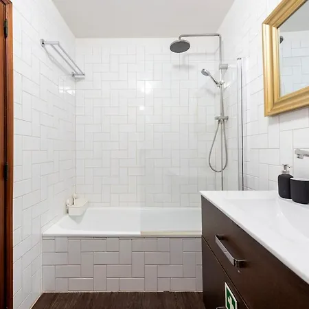 New! The Porto Wine Cellars Penthouse 公寓 加亚新城