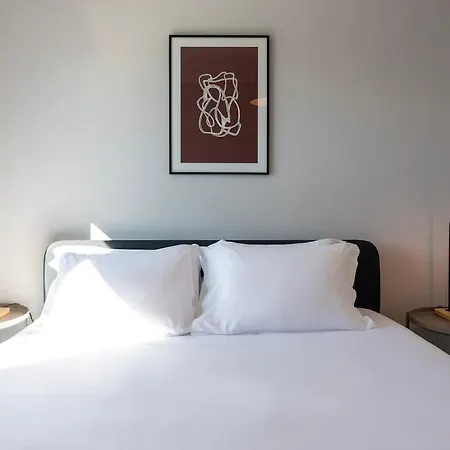 New! The Porto Wine Cellars Penthouse 公寓 *