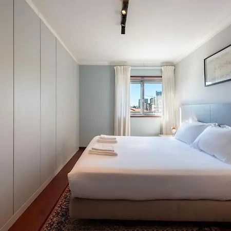 New! The Porto Wine Cellars Penthouse 公寓 加亚新城