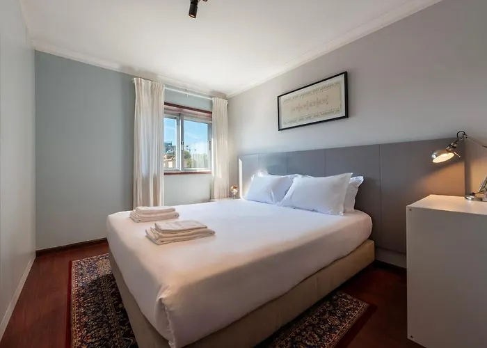 New! The Porto Wine Cellars Penthouse 公寓 *